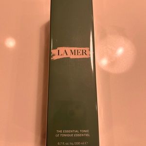 Brand new, unopened La Mer Essential Tonic.